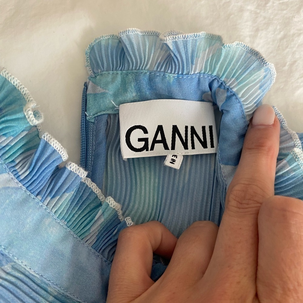 Ganni- Blue Tie Dye Accordion High Neck Longsleeve Blouse - Picture 6 of 8